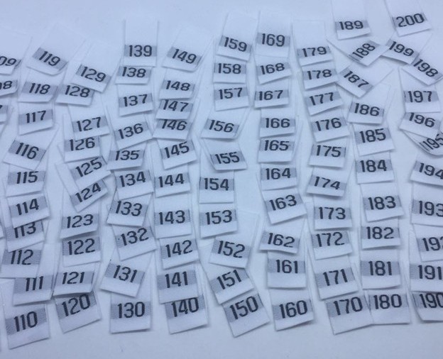 Этикетка с цифровой разметкой  – обзор и цена Baby Clothing Labels