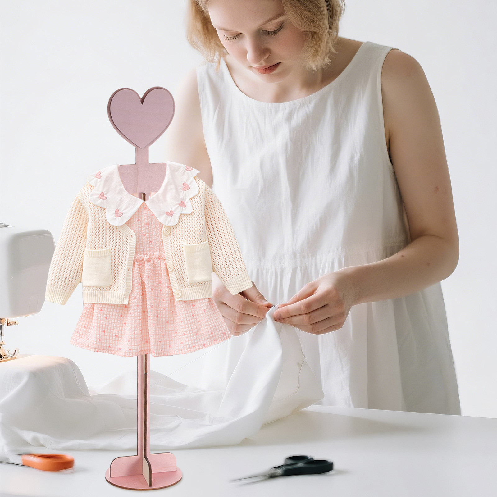 Деревянная подставка для детск – обзор и цена Baby Shop Clothing